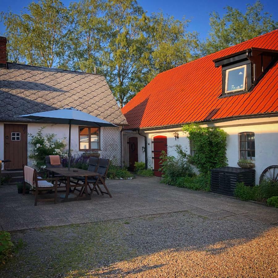 Karlsborg Rum Och Frukost イースタッド エクステリア 写真